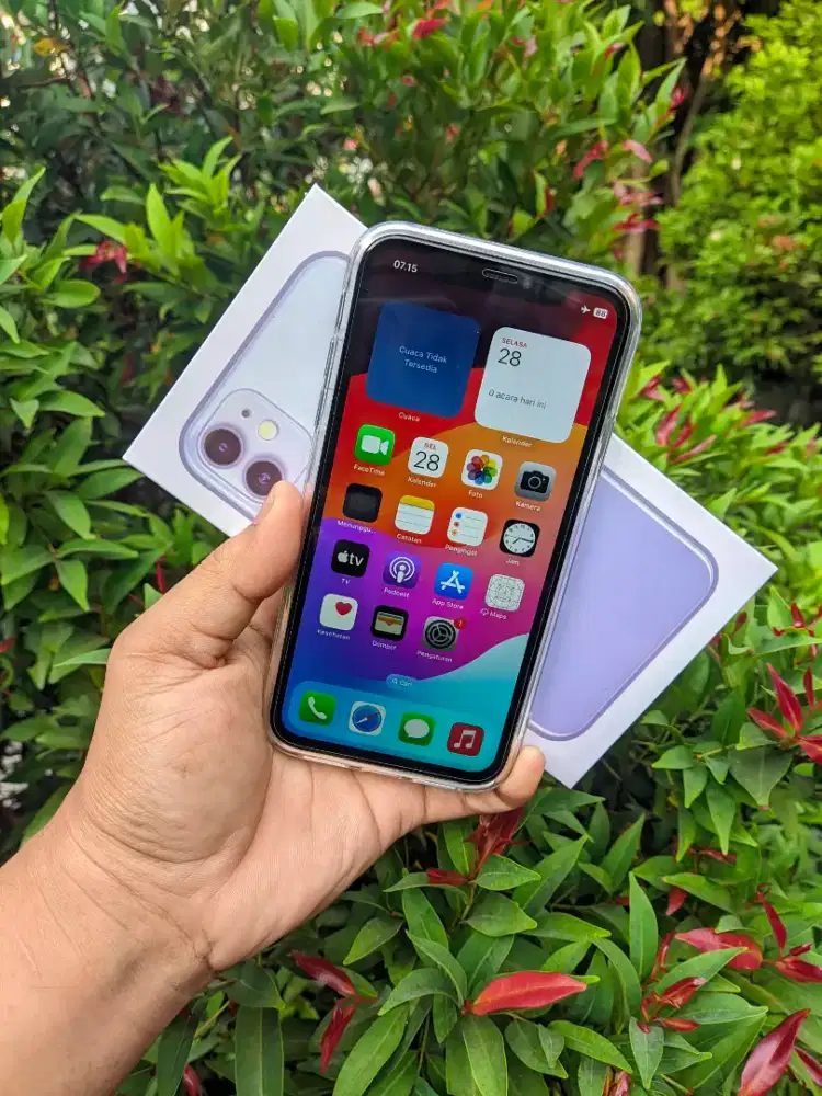 Apple iPhone 11 64GB Purple Fullset Inter Wifi Only B*pass