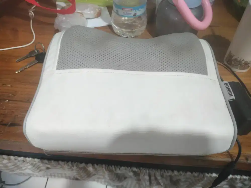 Alat pijit terapi