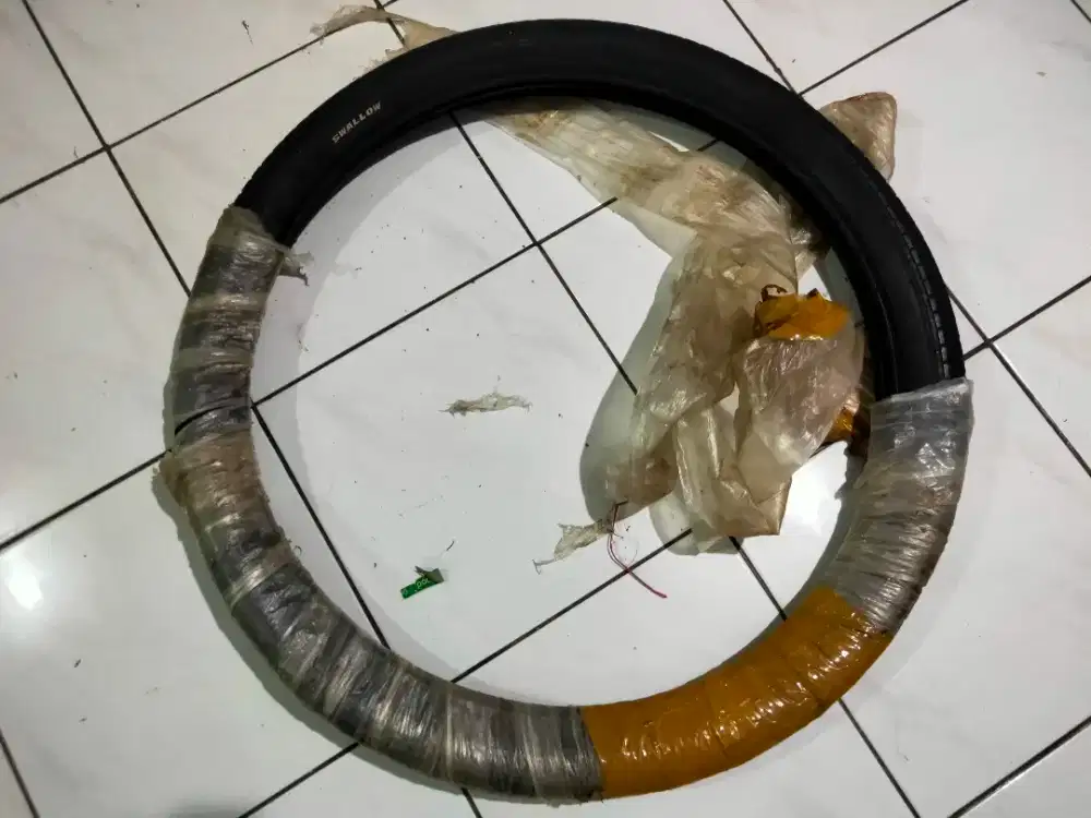 Ban Sepeda Swallow Delli Tire 26 x 2.125 Sepasang Baru