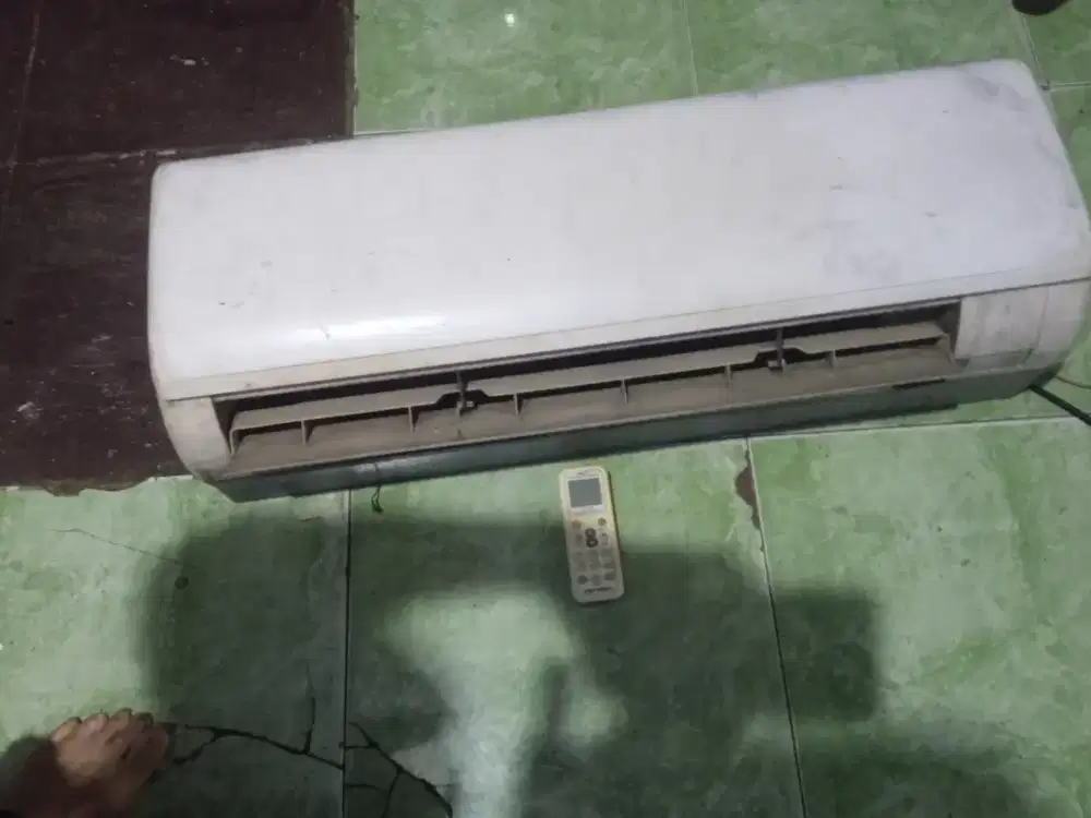 Kipas angin model AC. di Ding Ding