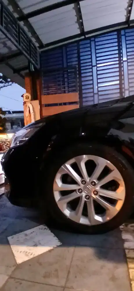 SALON DAN POLISSH MOBIO PANGGILAN