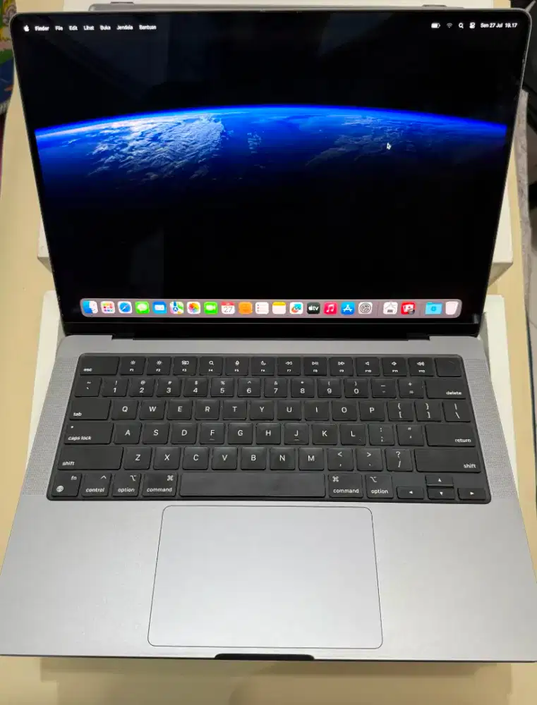 Macbook Pro 14 inch M3 2023 8/512gb