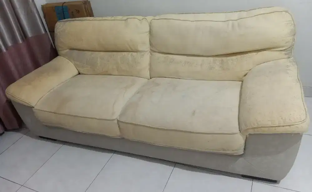 Sofa Informa 3 seater & 2 seater (2 unit) bonus sarung sofa
