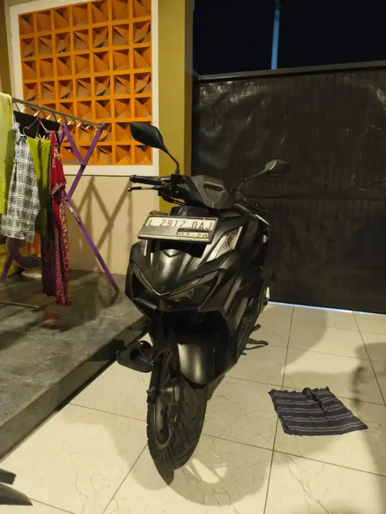 Dijual VARIO 160 CBS 2023 HITAM DOFF
