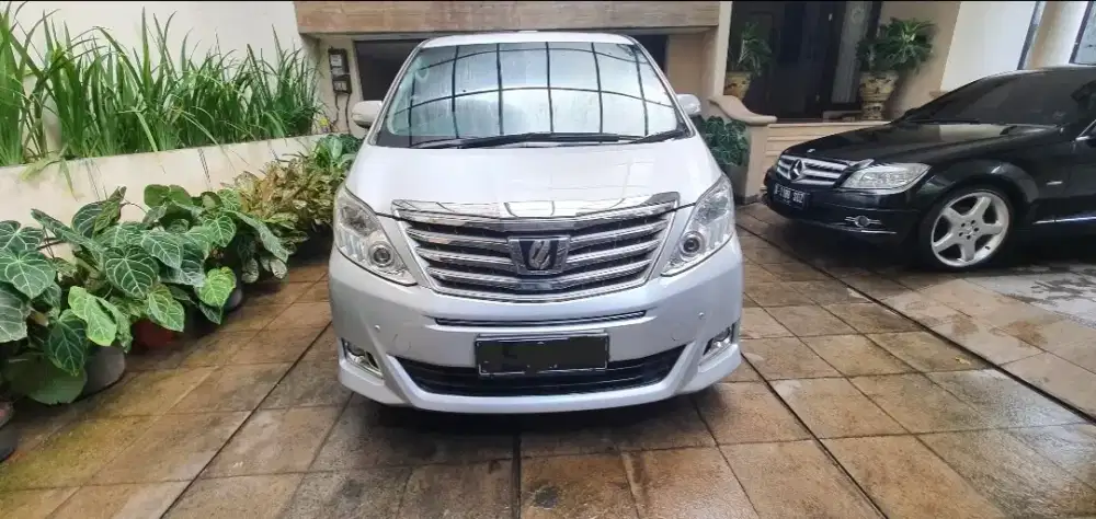 Jual Cepat : Alphard 2012, Tipe G, Silver, Pilot Seat, Sangat Terawat