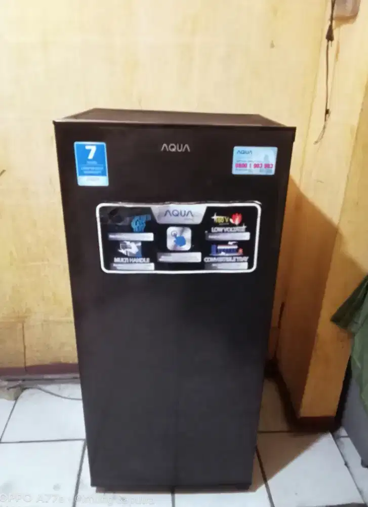 Kulkas merk AQUA