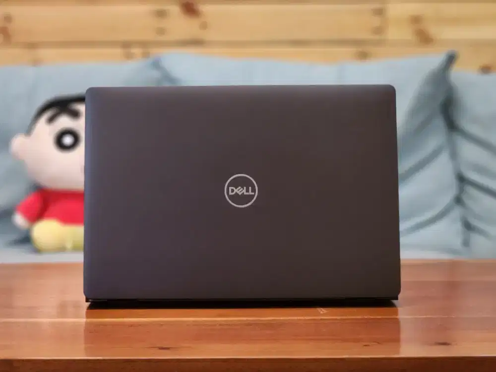 Istimewa! DELL 5300 Touch Bezelless Core i5 8th Quadcore Fresh Mulus
