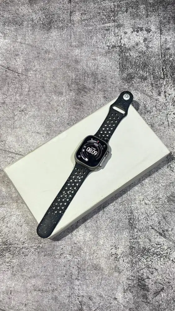 Apple Watch Ultra 2 49mm Titanium Ex Inter