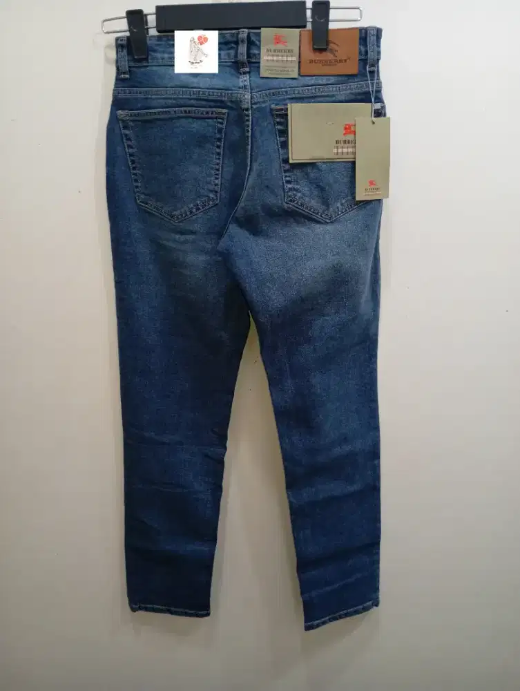 BURBERRY BLUE DENIM JEANS