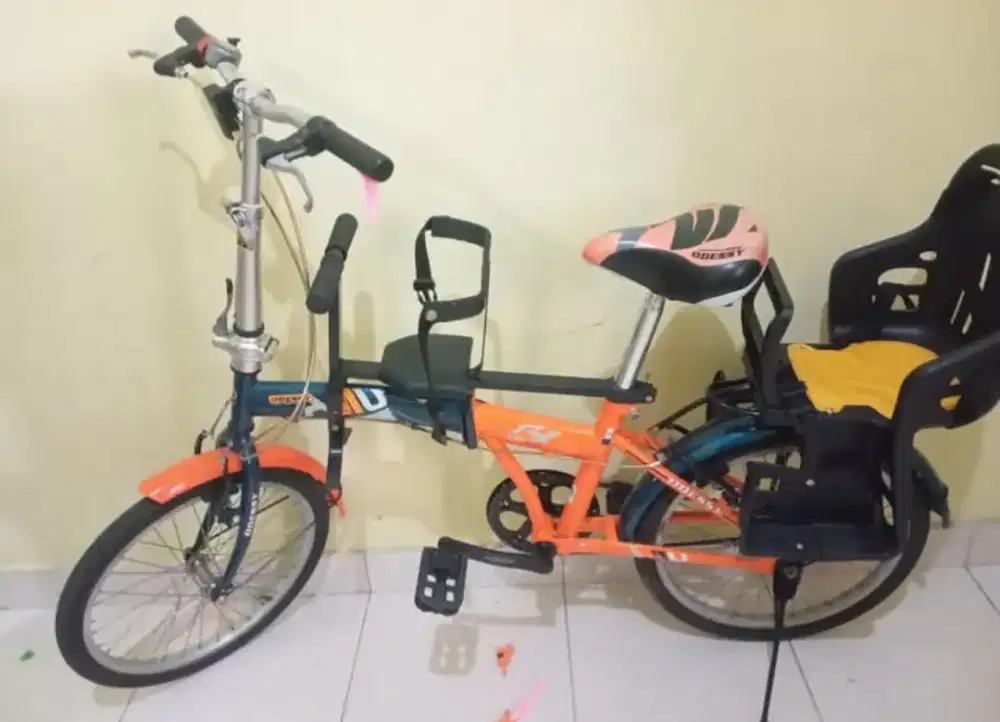 Sepeda lipat odessy