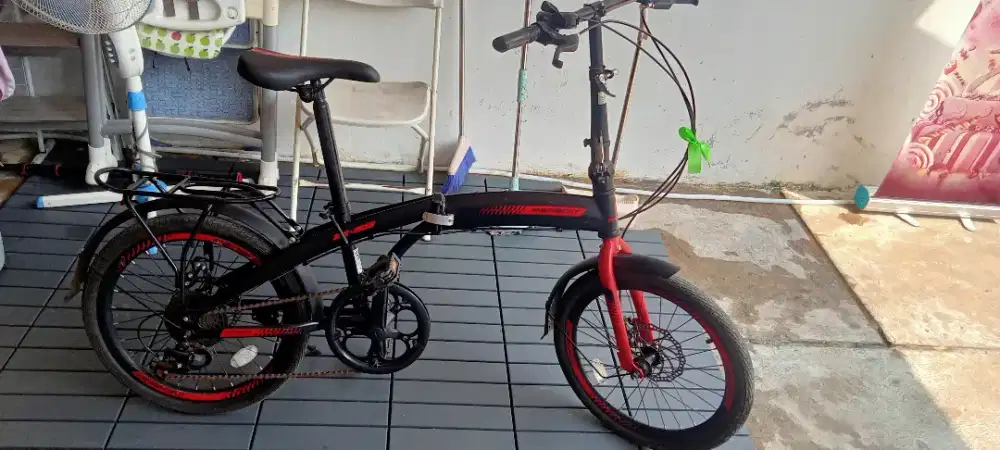 Sepeda lipat Everbest 20inch 7speed