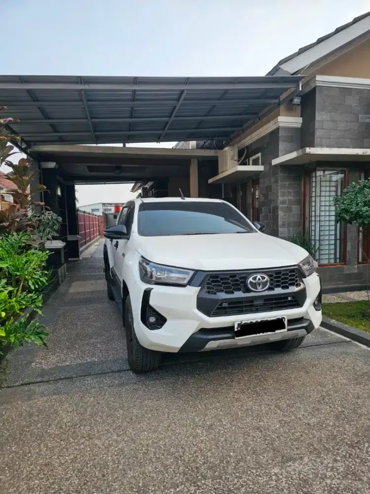 Toyota hilux V November 2025