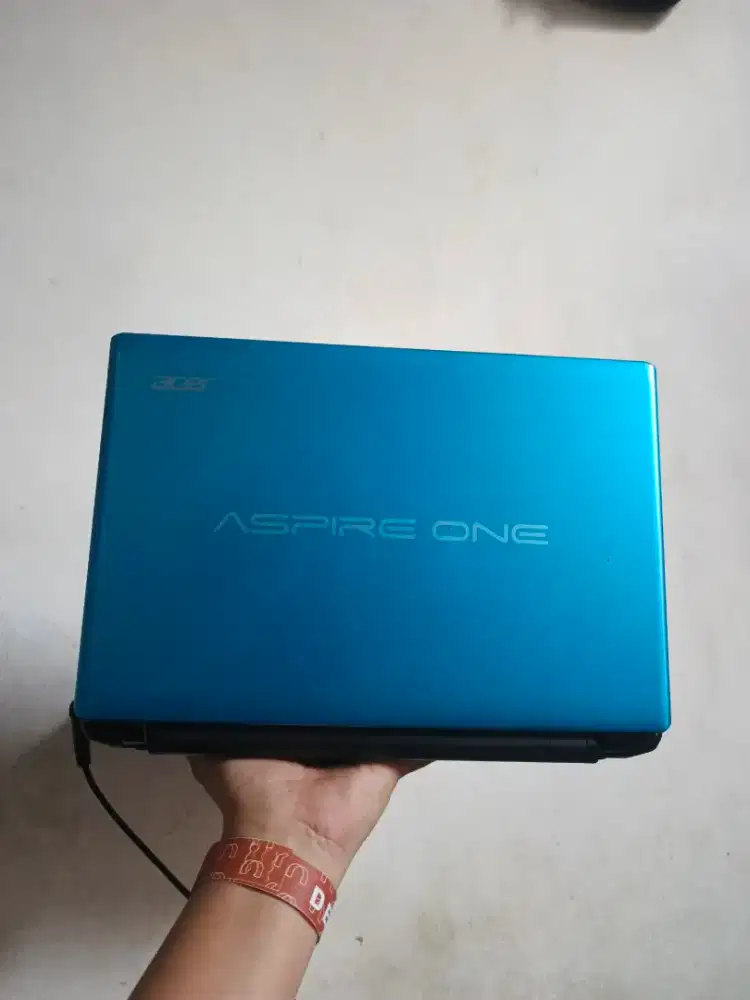 Aspire one A0756