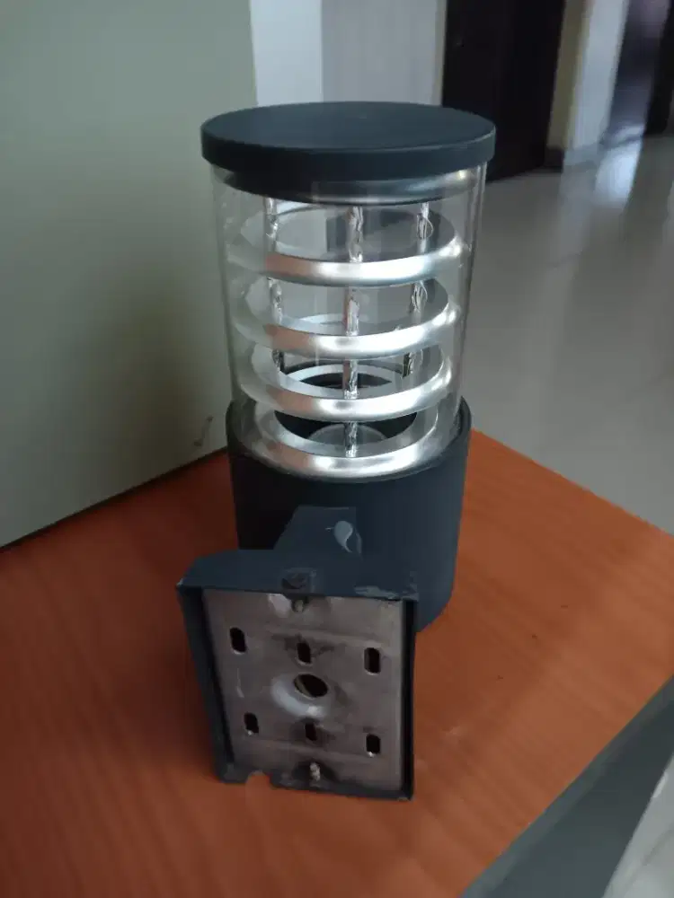 Lampu hias taman