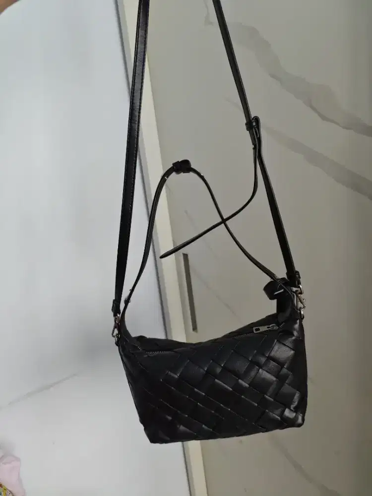 Tas Charles & Keith original Jual komplit dustbag & paper