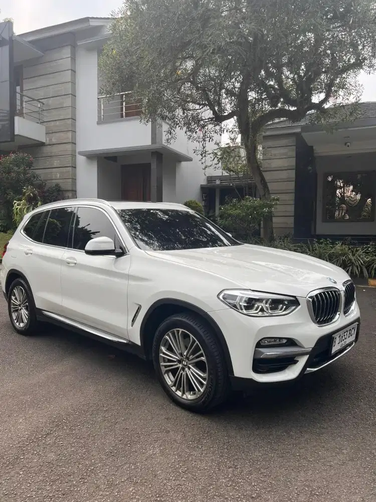BMW X3 xDrive20i 2019 (G01) - White | Pribadi | Full BMW Record |