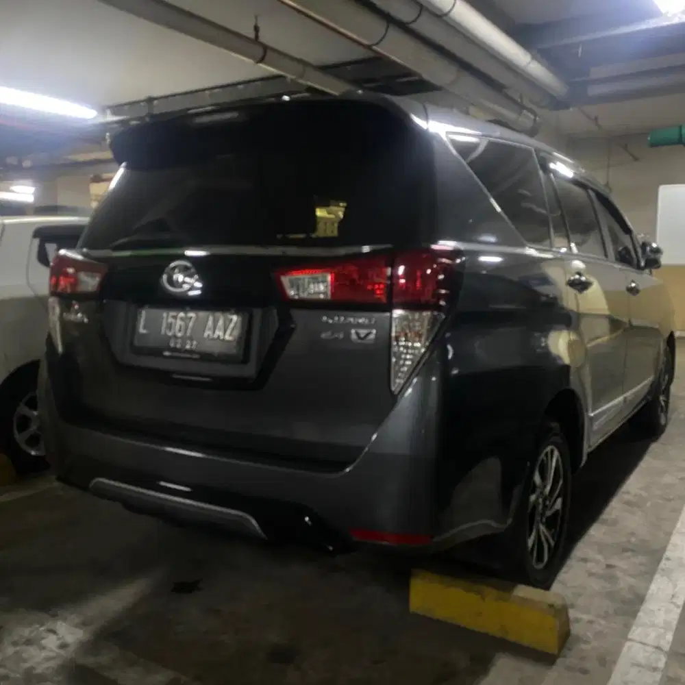 Innova Reborn 2.4V Diesel AT