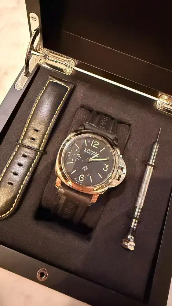 Luminor Panerai PAM1084 44mm