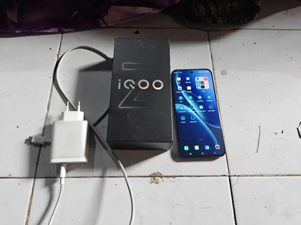 Jual santai iqoo z11