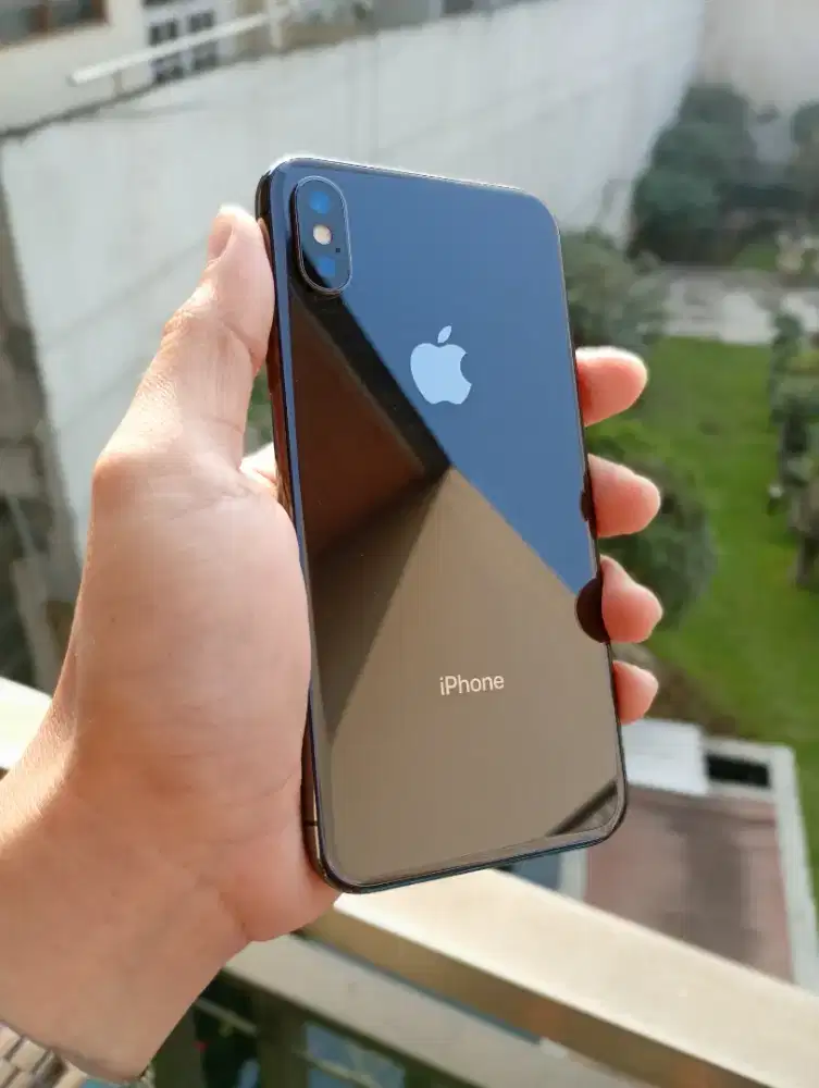 iPhone X 256GB - Very Good Condition