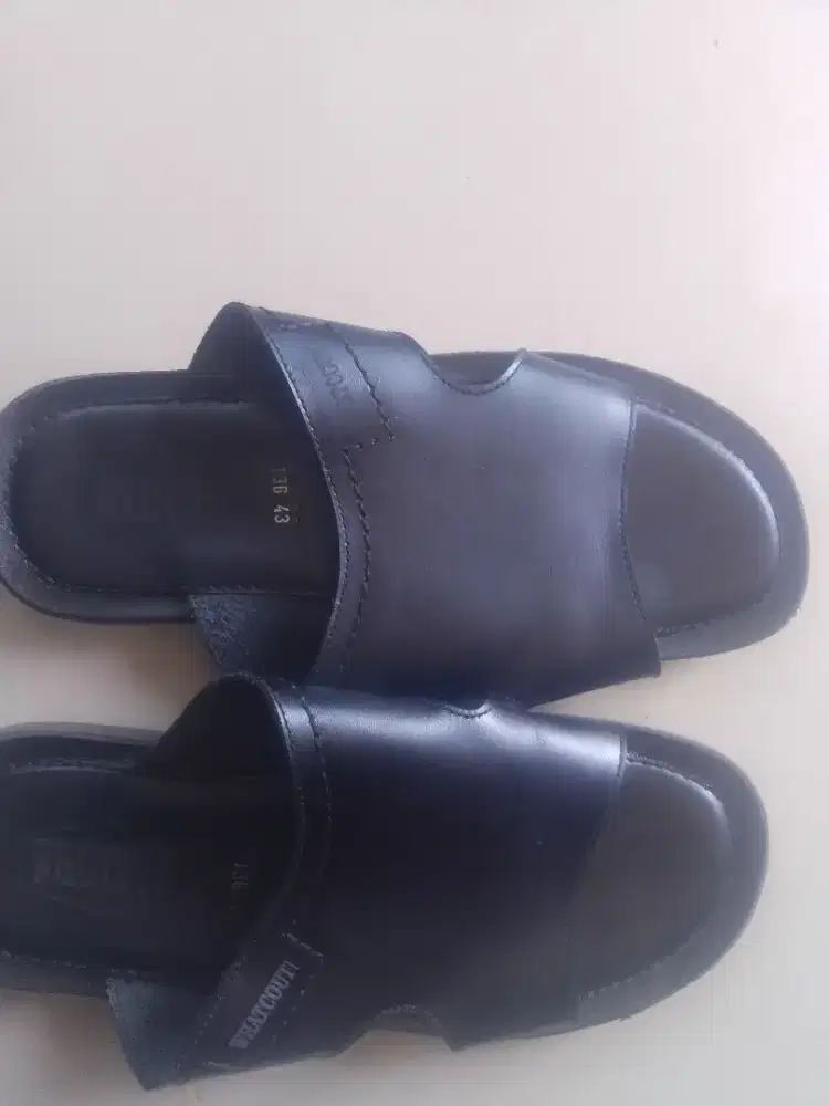 Jual sandal kulit