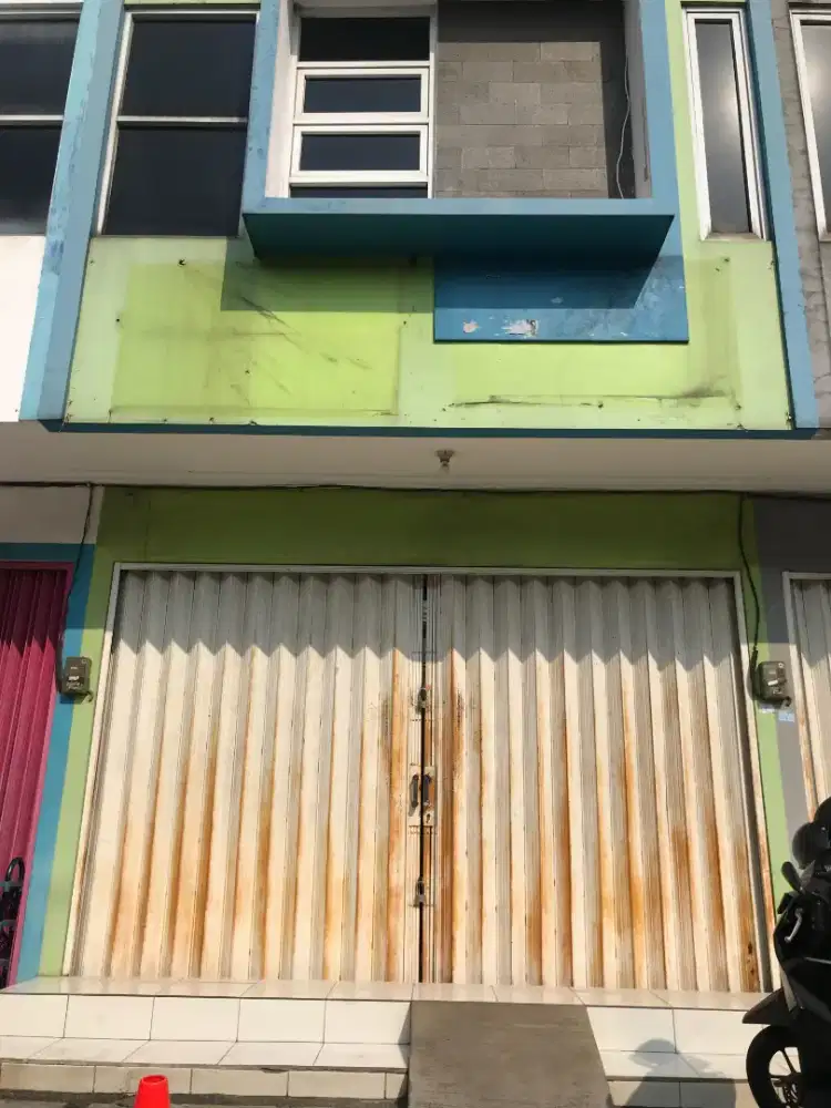 Disewakan ruko pondok gede