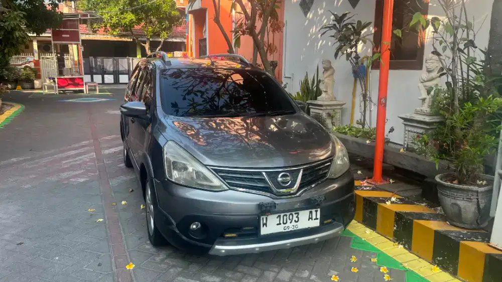 Nissan Grand Livina X-Gear 1,8 Ultimate 2013