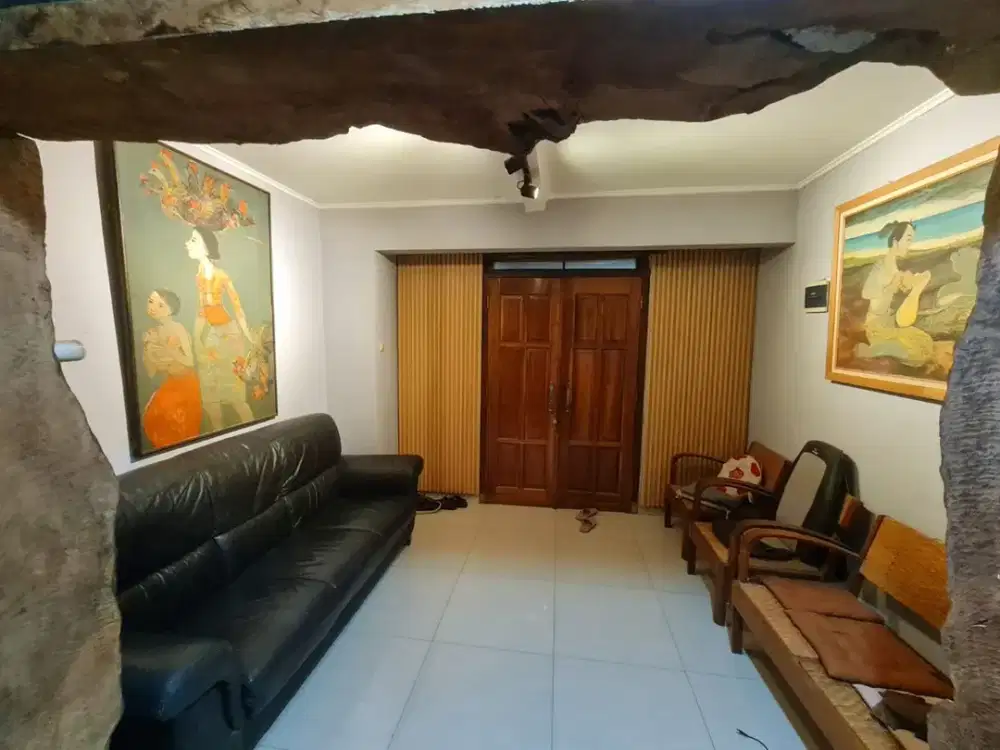 Dijual Cepat Rumah 2 lantai siap Huni di Bumi Satria Kencana Bekasi Selatan