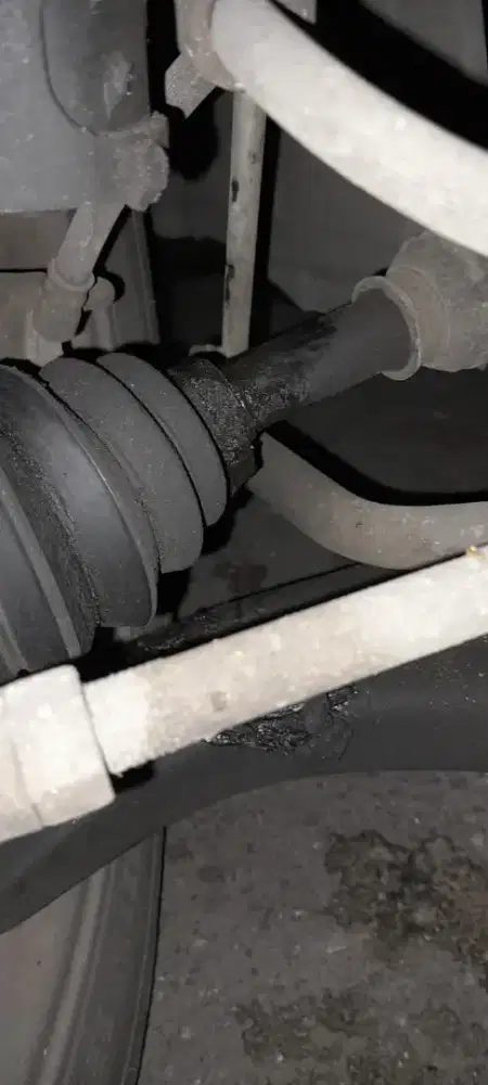 Dibutuhkan mekanik kaki-kaki, rem, tune up,dan ganti oli