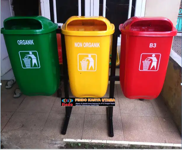 Tempat Sampah Oval Gandeng Tiga / Tempat Sampah