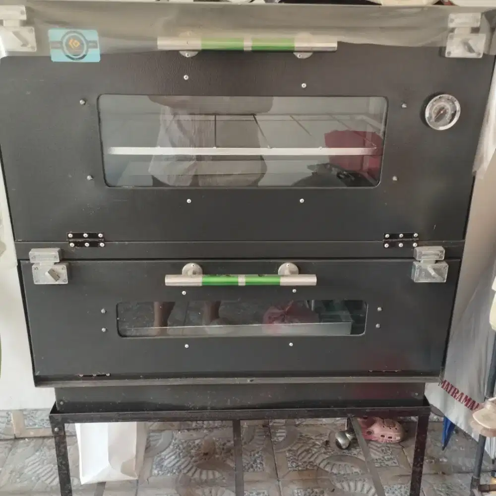 DIJUAL OVEN GAS 2 TRAY ukuran 75x55
