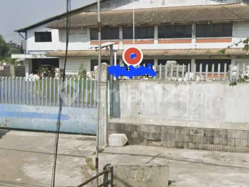 Eks. Pabrik Garment di Cibinong jual tanah bonus bangunan lokasi strategis