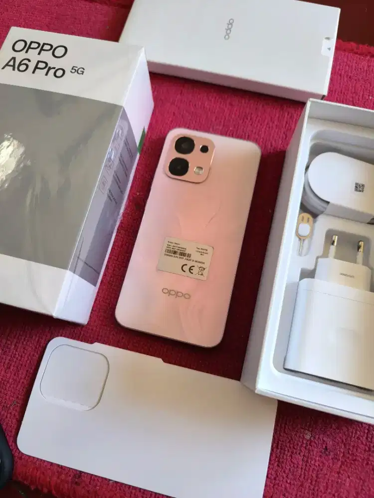 Oppo A6 Pro 5G 8/256gb fullset