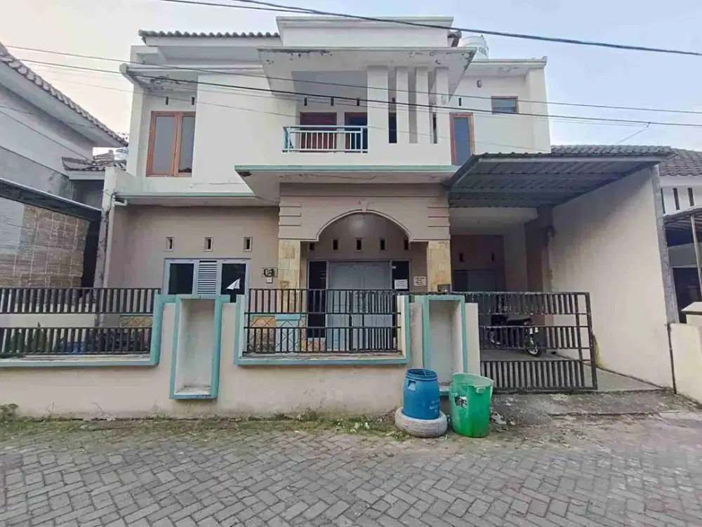 Di Sewakan Rumah besar dlm komplek di Jln kaliurang km 9 Kaptenharyadi