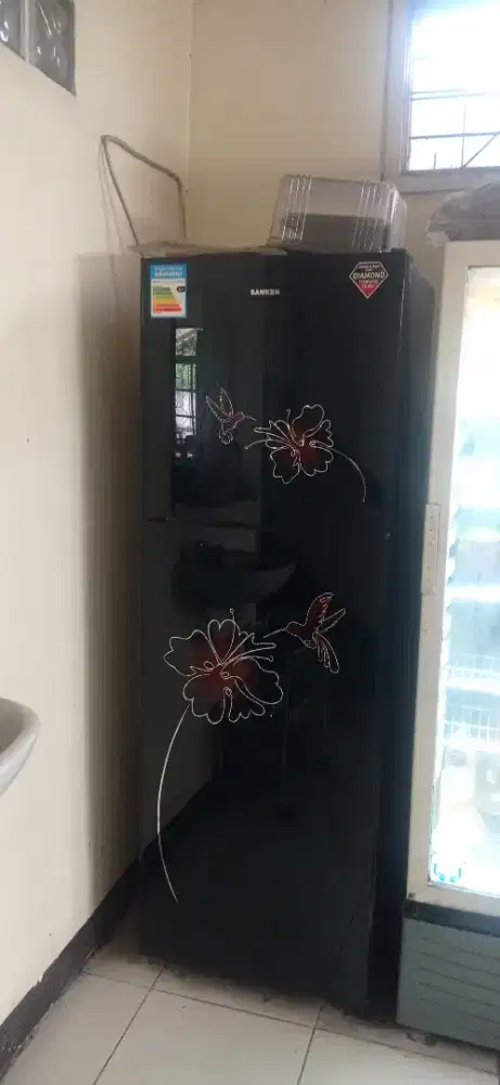 Kulkas sanken 2pintu