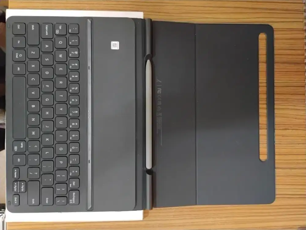 Dijual Samsung Book Cover Keyboard Slim original Samsung bonus S Pen