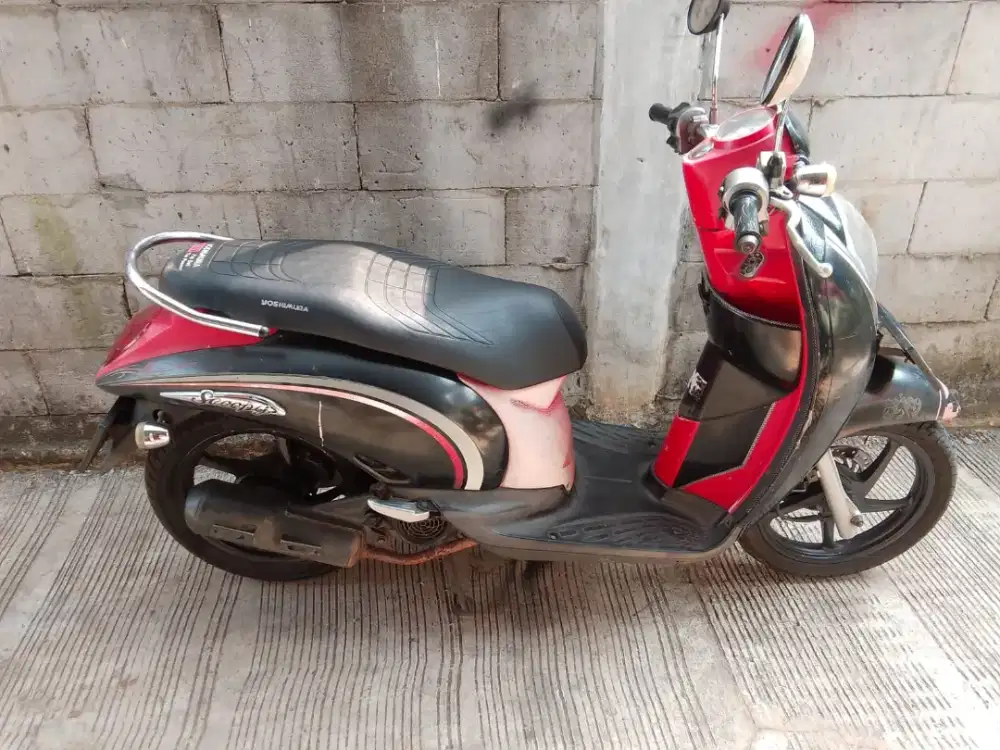 Honda Scoopy 2013
