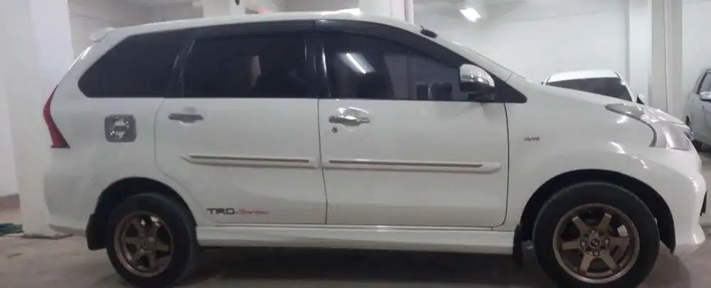 Toyota Avanza 2012 Bensin