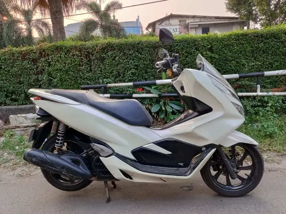 Honda PCX tahun 2020 surat lengkap pajak panjang plat Tangerang