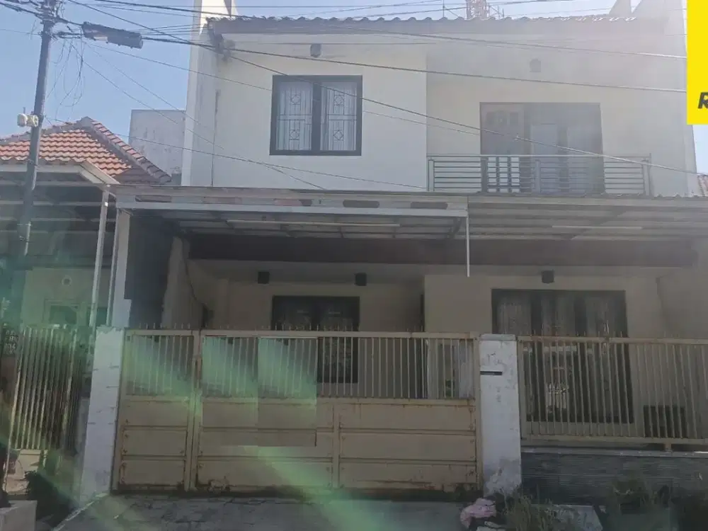 Rumah Disewakan Di Barata Jaya Surabaya