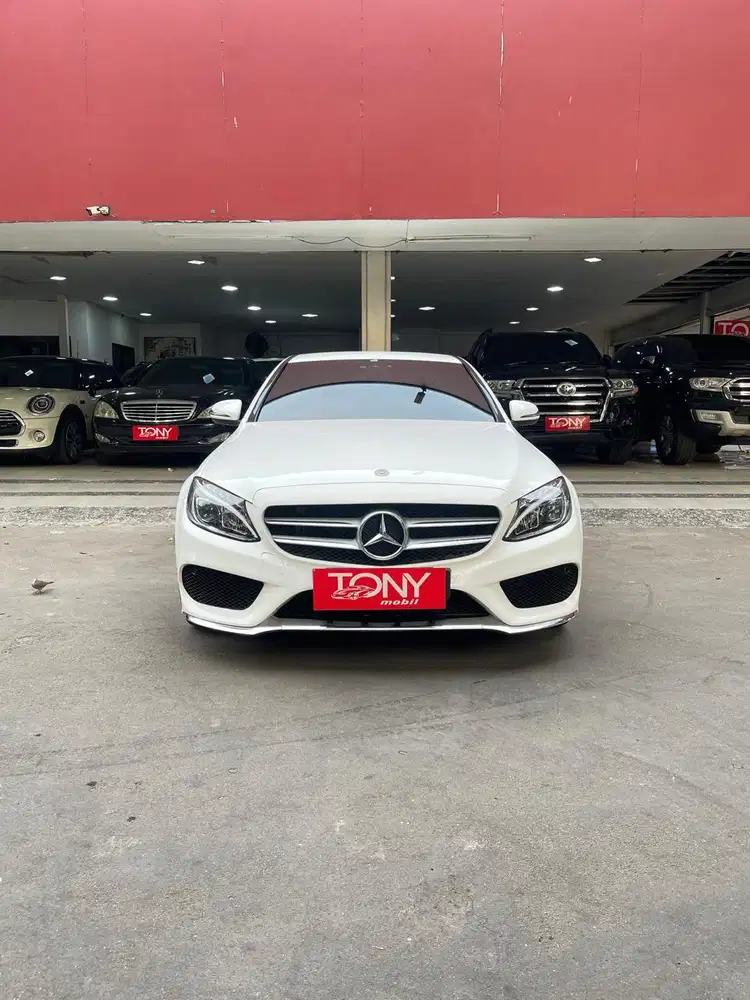 Mercy C200 W205 AMG 2018 Putih