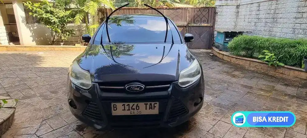 Ford Focus SDN Trend 1.6 AT