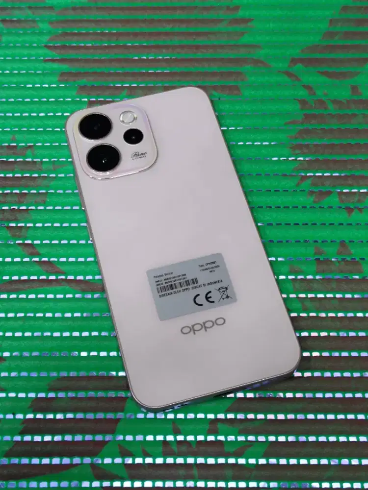 Oppo reno 15f 5g 12/256 gb