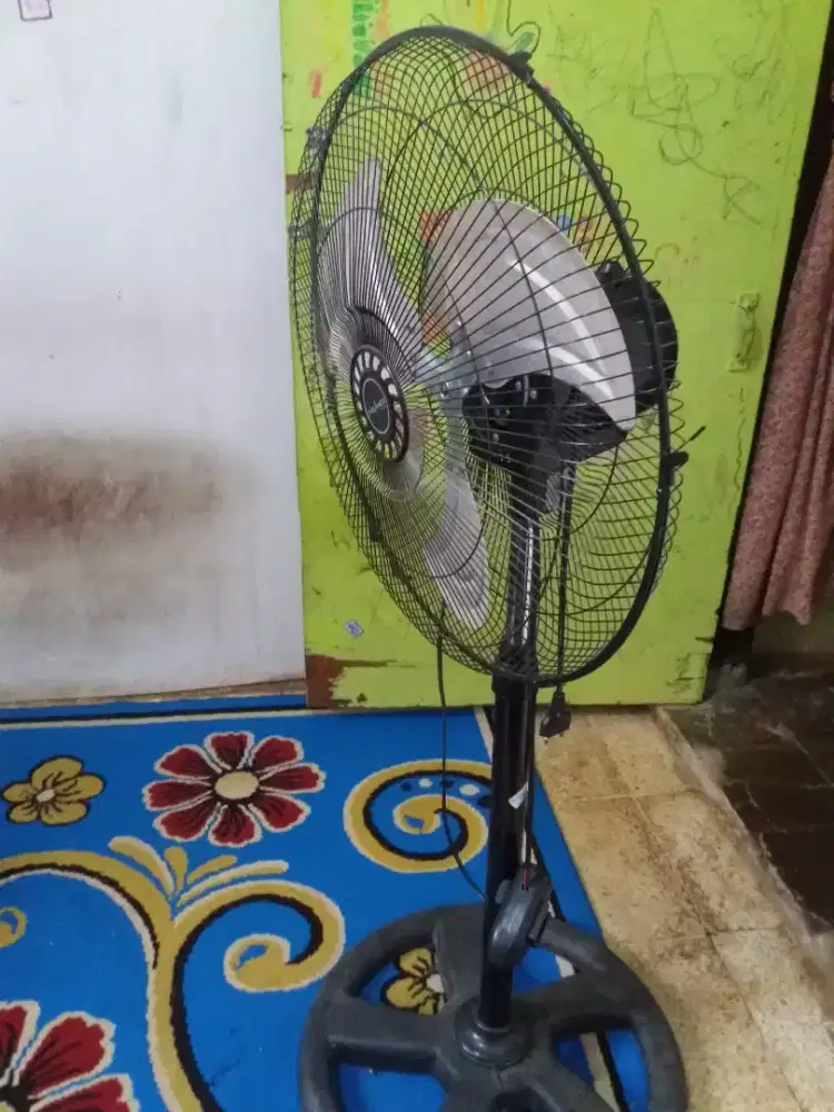 Kipas angin Advance
