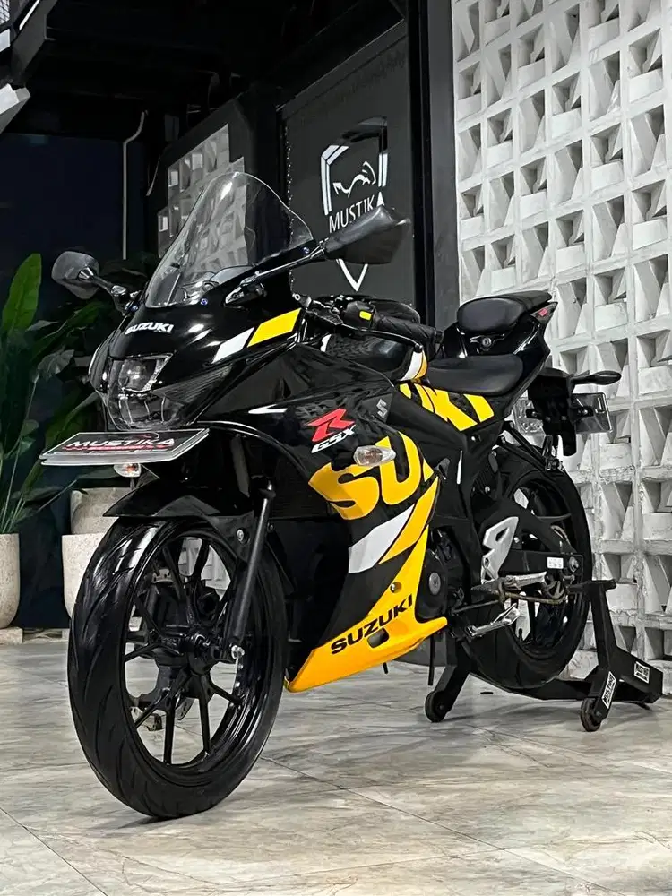 Stok Terbatas!!Suzuki GSX R 150 th 2019 - Ayu Mustika