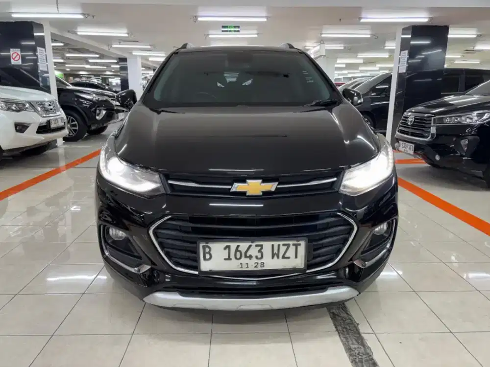 Chevrolet trax ltz premiere 2019 hitam apik
