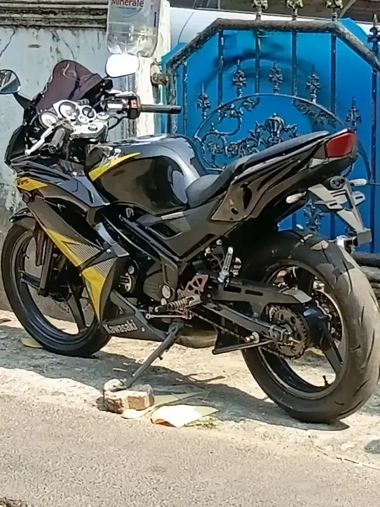KAWASAKI NINJA RR NEW MESIN STANDAR ADEM