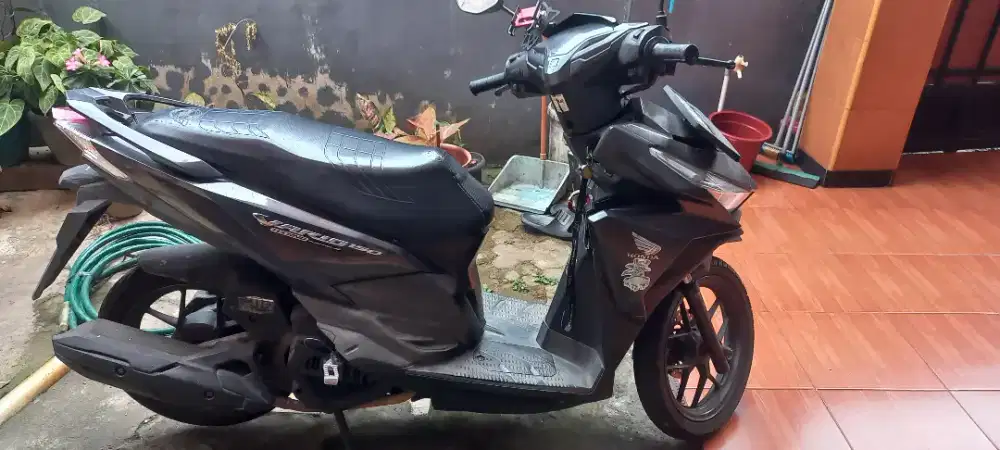 Vario 150 led old