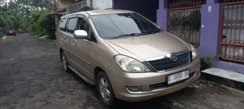 Innova G Diesel M/T 2005
