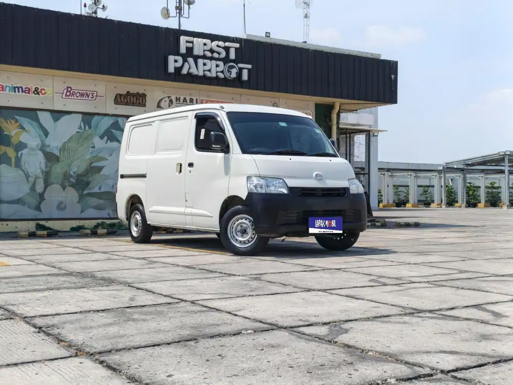 Daihatsu Granmax Blind Van AC 1.3 MANUAL MT 2021 Putih KM 51RB